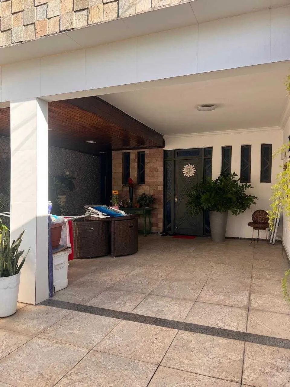 CASA EM RUA PÚBLICA - SUÍÇA [57713] - Foto 2