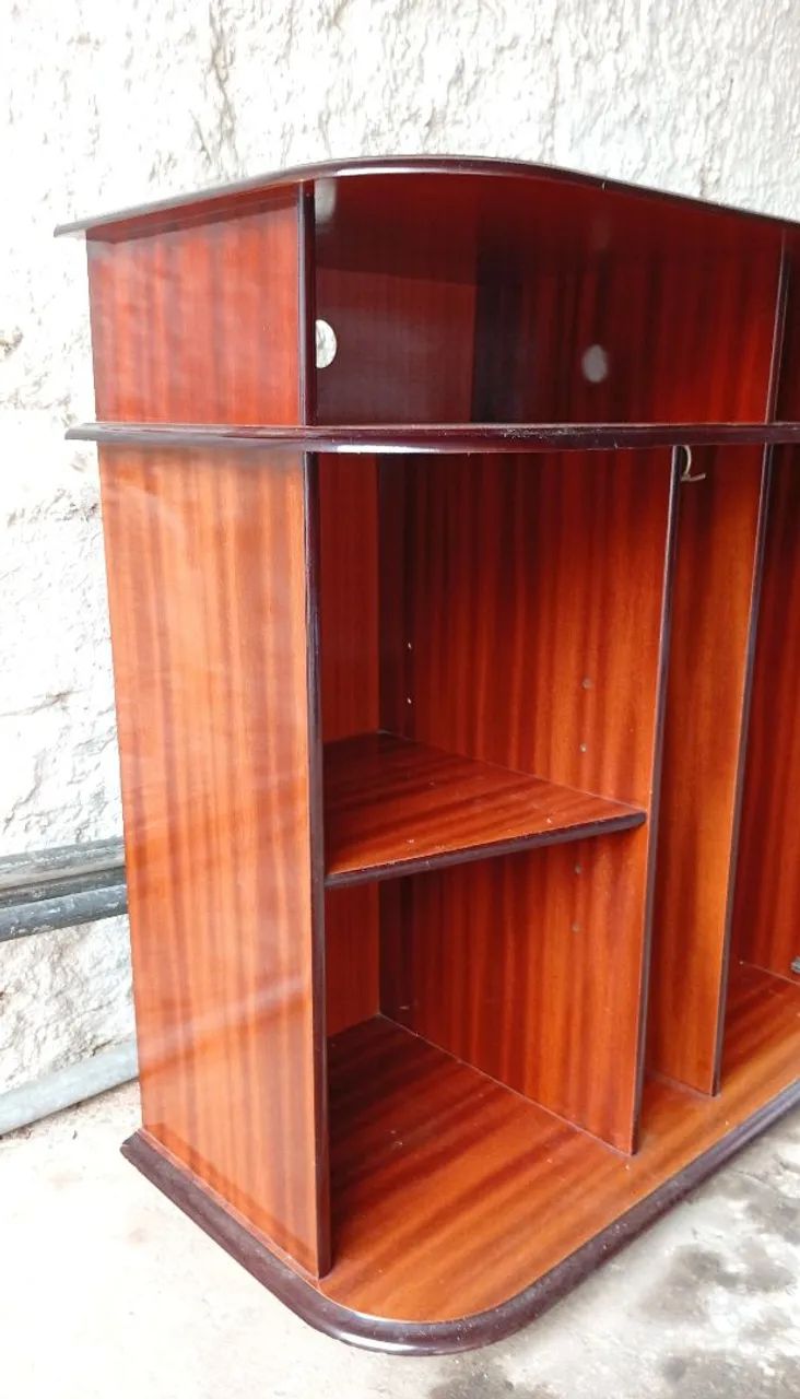 Rack/estante de TV em tom mogno - Foto 4