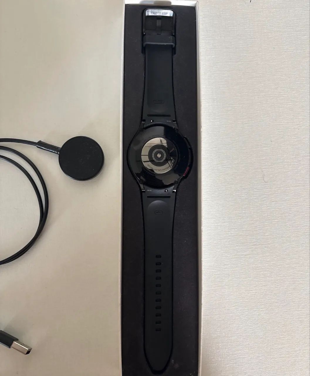 Samsung galaxy watch 4 CLASSIC  - Foto 5