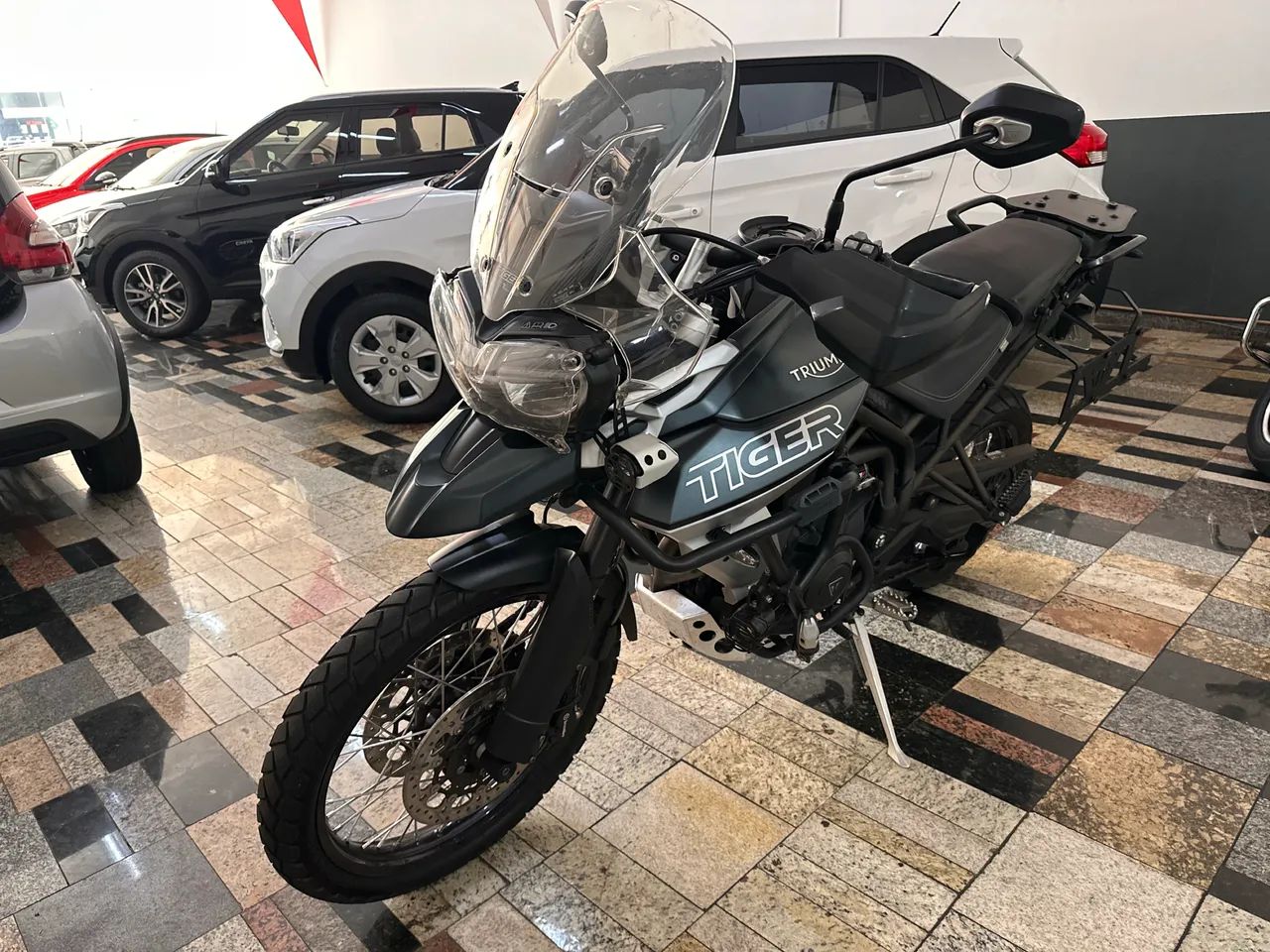 TRIUMPH TIGER 800 XCA