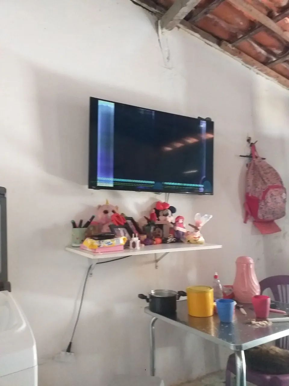 TV smart de 42 polegadas para tirar peça 