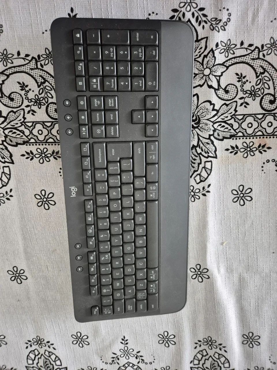 Teclado Logitech K650