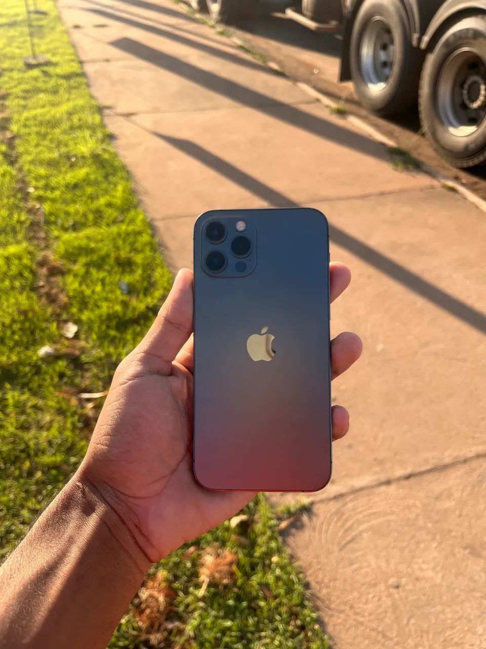 Vendo iPhone 12 Pro - Foto 2