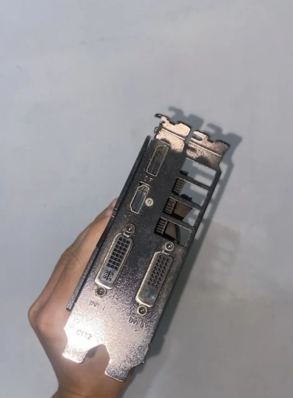 Placa de vídeo gtx 970 4gb com defeito - Foto 3