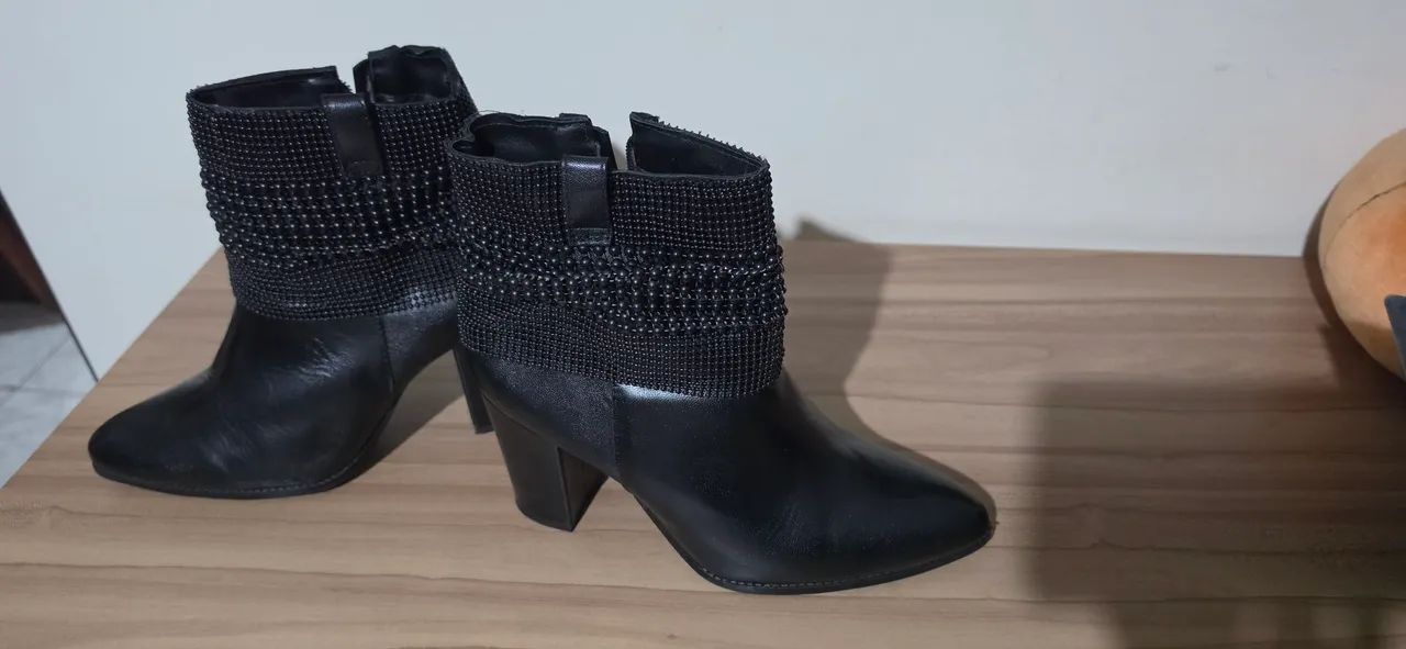 Bota Constance