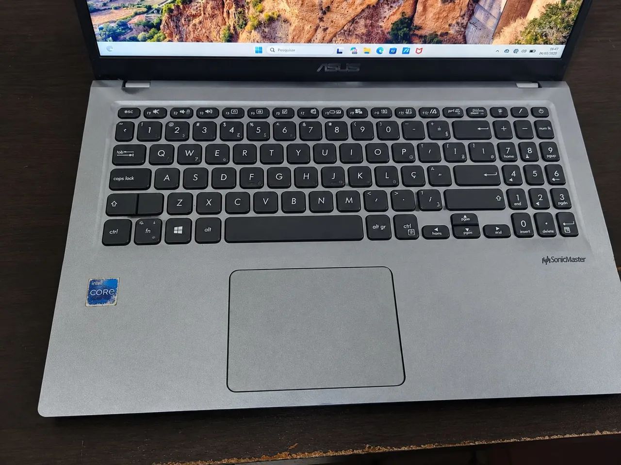 Notebook ASUS Vivobook 15 X1500EA i5 11ª Gen 8GB RAM SSD 256GB