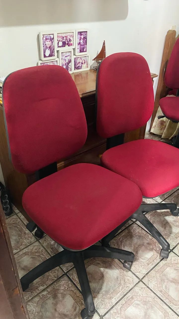 Cadeira de escritório giratória  - Foto 4
