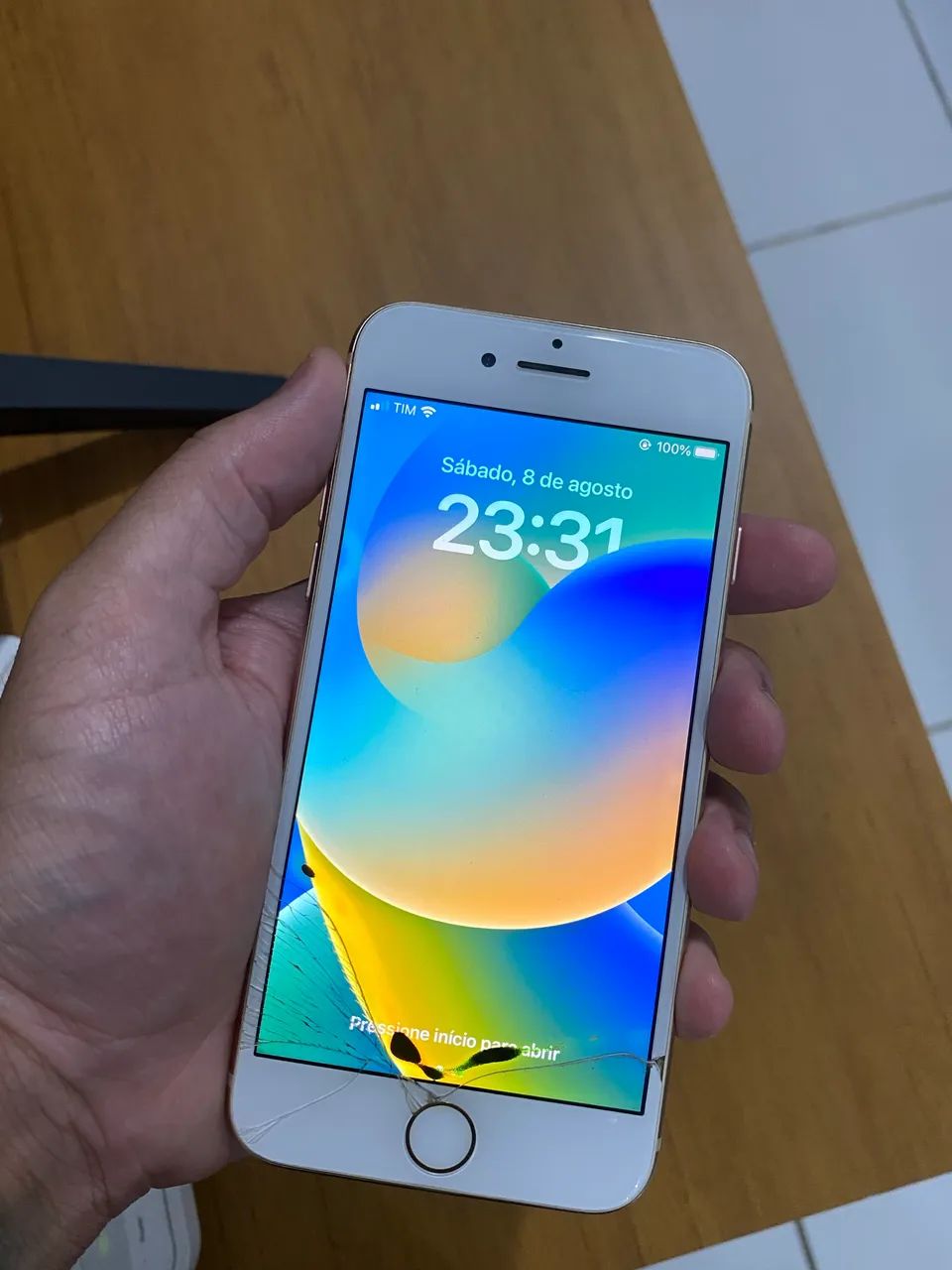 iPhone 8
