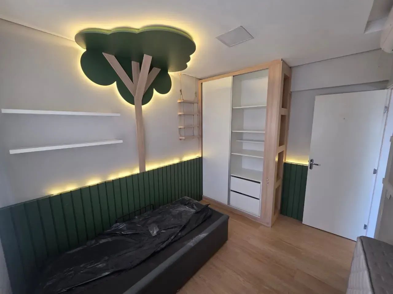 Splendore, 4 dormitórios, semi mobiliado e climatizado - Foto 5
