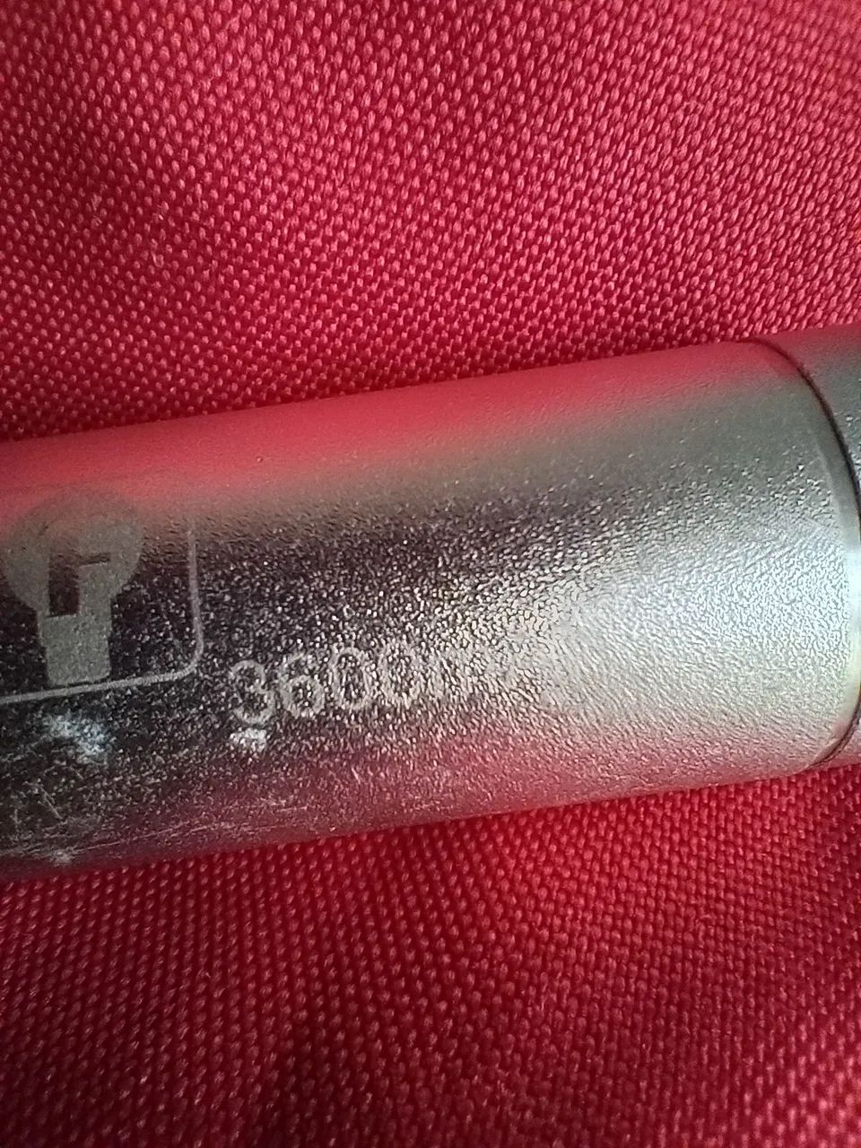Carregador portátil micro usb-C 3600Ah - Foto 2