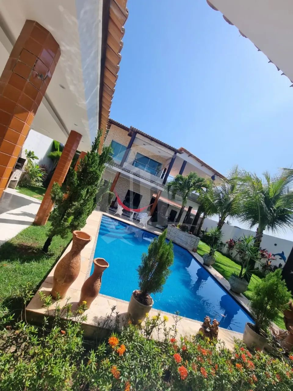 Mansão Espetacular no Leste/Norte com Lazer Completo!