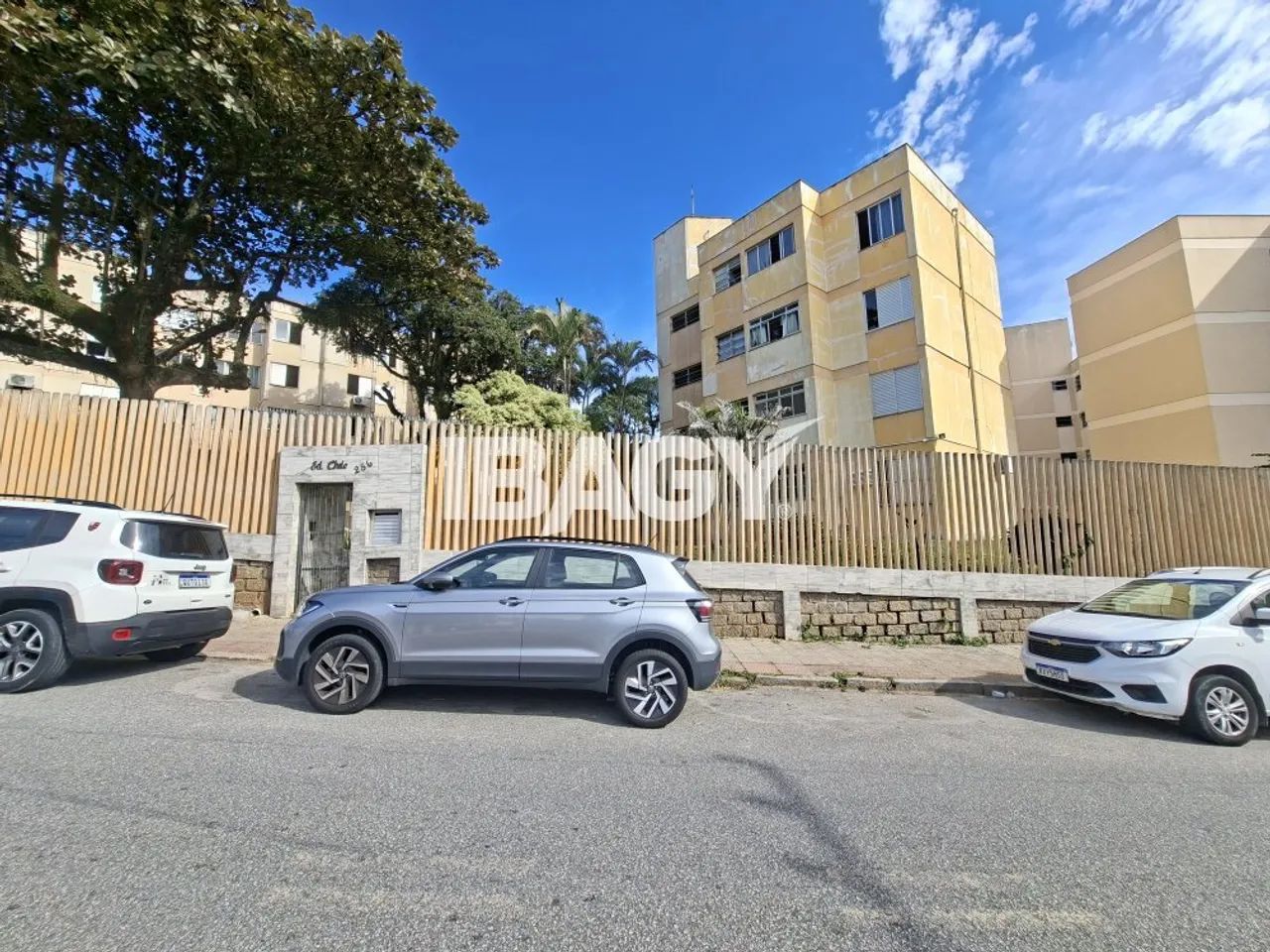 Excelente Apartamento 3 dormitório(s) em Capoeiras - Florianópolis