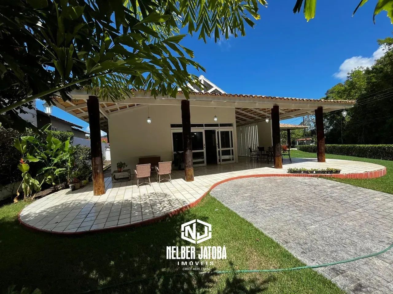 Aldebaran Alfa | 411m² | 4 Suítes | R$ 1,5 Mi