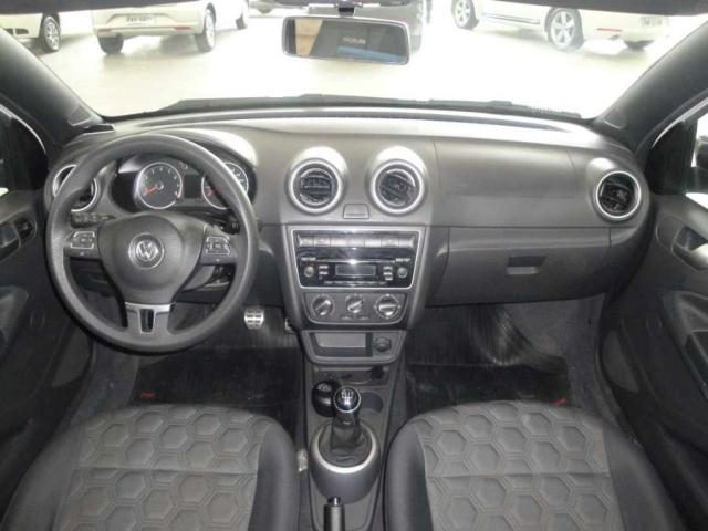 VW - VOLKSWAGEN GOL SELECAO 1.0 MI TOTAL FLEX 8V 5P 2014 