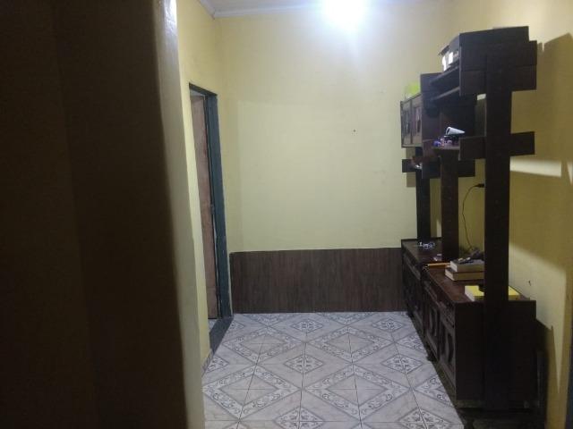 Casa QR 518 Santa Maria, 2 qts, cerâmica, forrada em pvc, churrasqueira, floreira! - Foto 10