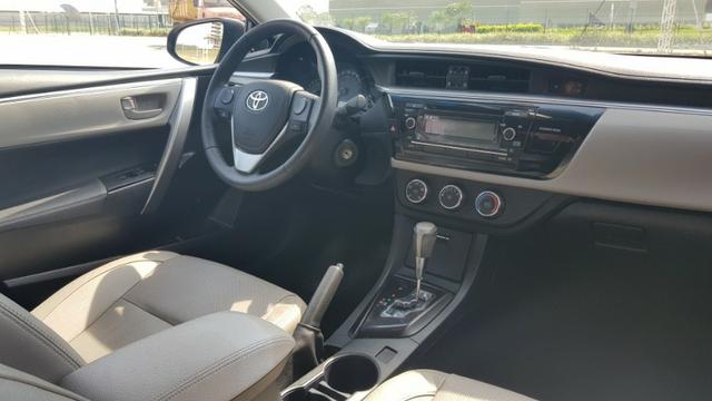 Corolla GLI 1.8 CVT - 2016 - Foto 13