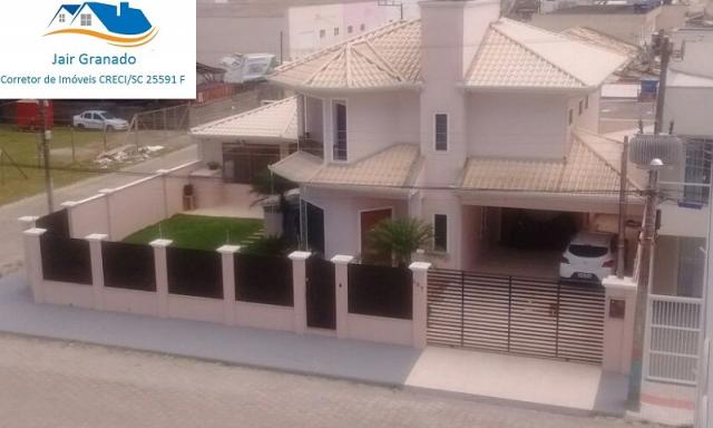 Casa à venda com 3 dormitórios em Santa regina, Camboriu cod:CA00479