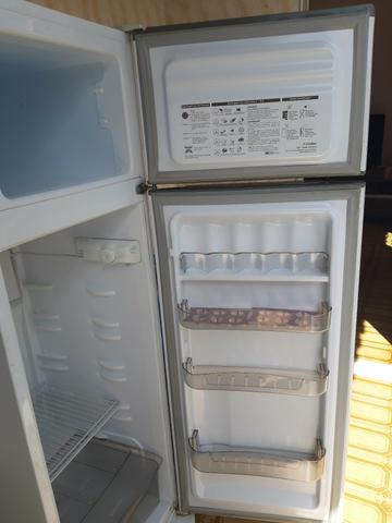 Geladeira - Foto 2