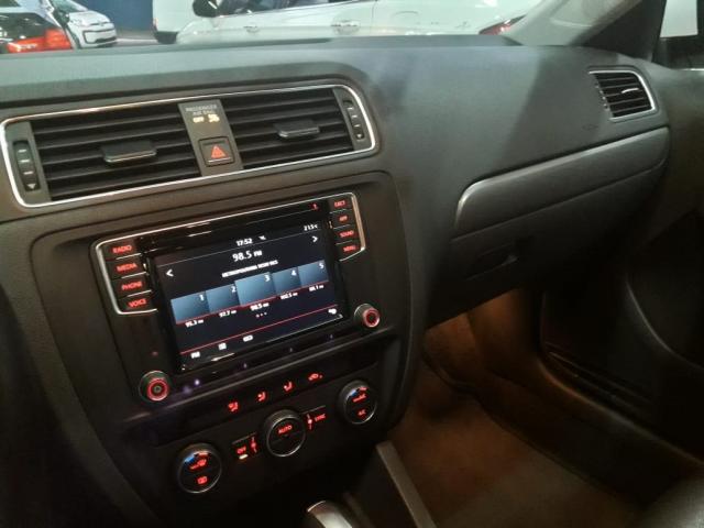VOLKSWAGEN JETTA 2017/2018 1.4 16V TSI COMFORTLINE GASOLINA 4P TIPTRONIC - Foto 5