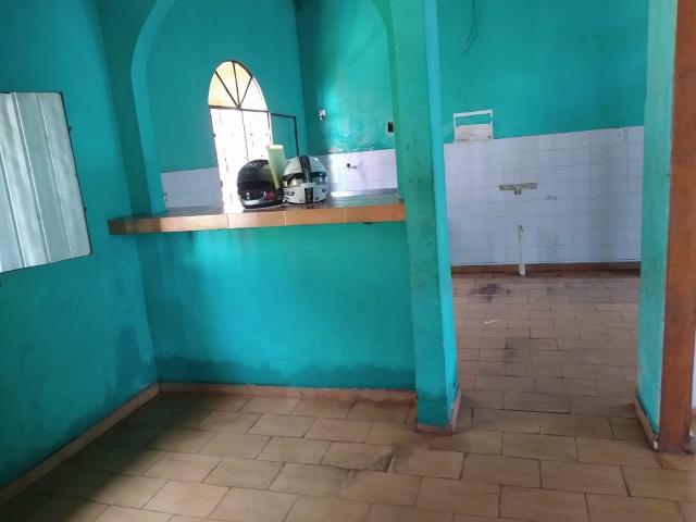 Vendo uma casa no centro de Iranduba - Foto 3
