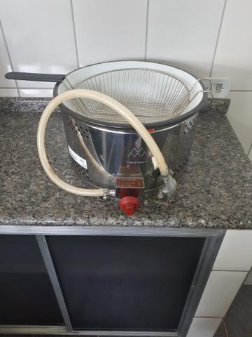 Fritadeira à Gás de aço inoxidável Semi Nova - Foto 4