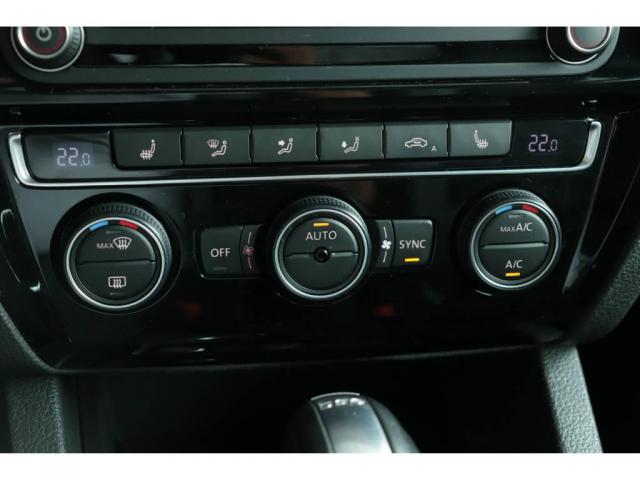 Volkswagen Jetta HIGHLINE 2.0 TSI - Foto 6