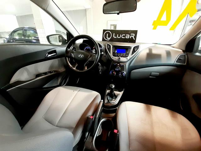 Hyundai HB20S Comfort Plus 1.0 2015 - Foto 10