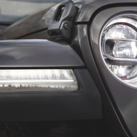JEEP WRANGLER 2.0 TURBO GASOLINA SAHARA 2P 4X4 AT8 - Foto 8