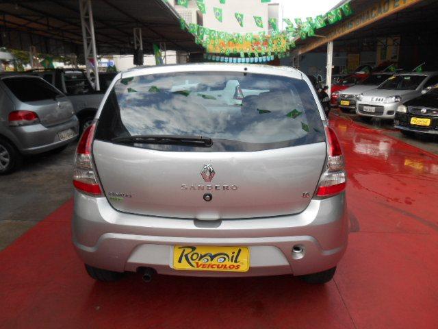 RENAULT SANDERO 2014/2014 1.6 EXPRESSION 8V FLEX 4P MANUAL - Foto 4
