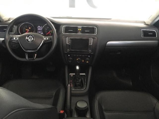 VOLKSWAGEN JETTA 2016/2017 1.4 16V TSI COMFORTLINE GASOLINA 4P TIPTRONIC - Foto 4