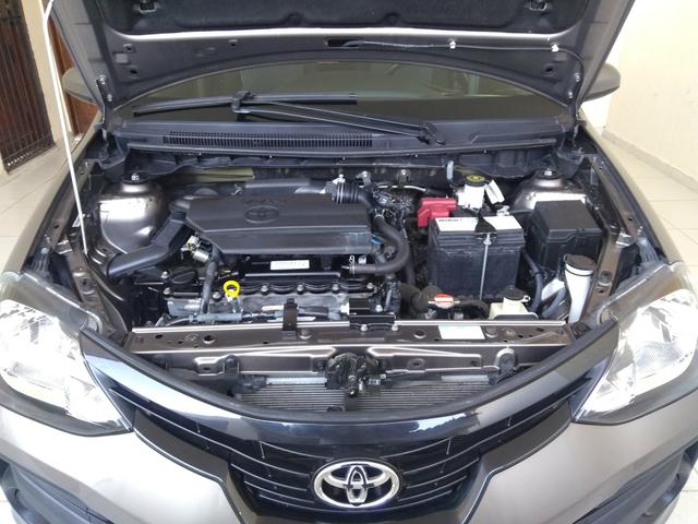 ETIOS Hatch X 1.3L Flex Manual 2019 - Foto 5