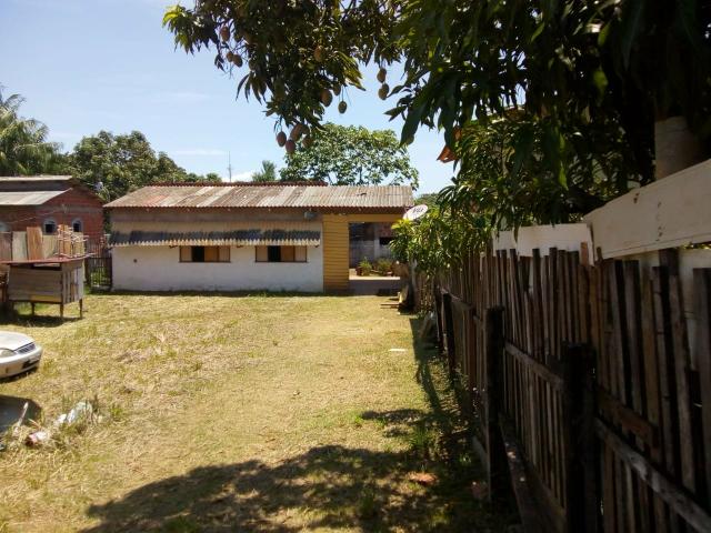 Vendo casa em ótima localização. Rua antes do antigo Val Querendo. Aberta a negociações. - Foto 2