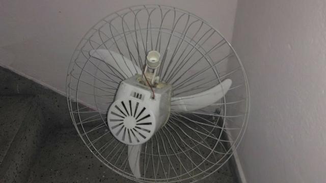 Vendo ventiladores de teto - Foto 2