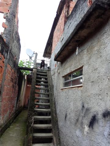 Casa, 2 quartos, sala, corredor, banheiro e cozinha - Foto 4