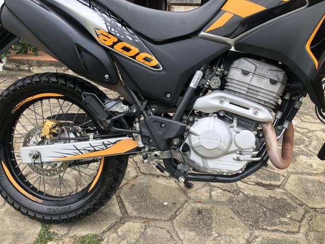 XRE 300 Adventure 2017 - Foto 6