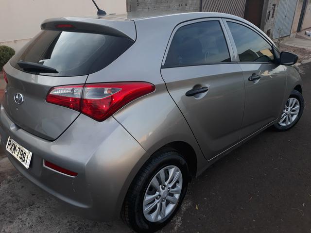 Hb20 2016 1.0 Confort completo.Pego carro de menor valor na troca