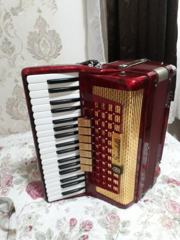 Acordeon scandalli 80 baixos - Foto 2