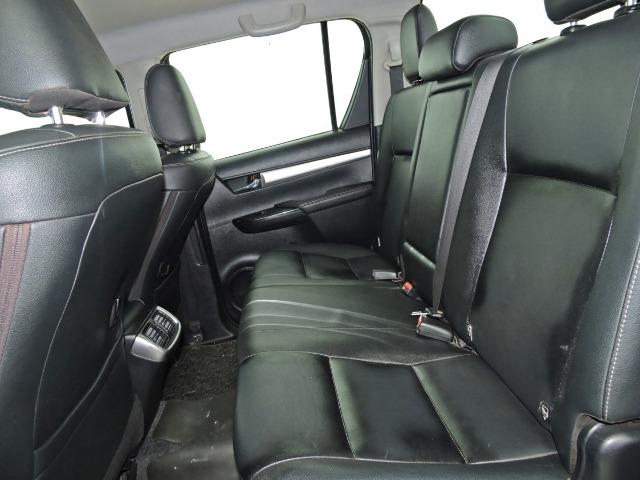Toyota Hilux SRV 2.8 Diesel Automática 4x4 Completa Controle de Tração Financia e Troca - Foto 9