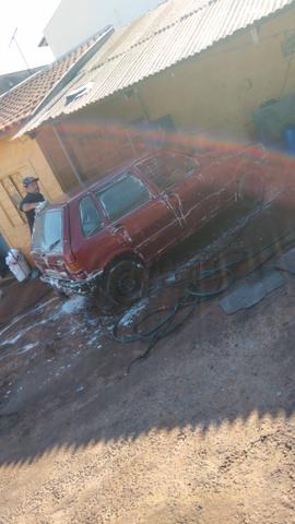 Vendo uno 1996 carro muito bom econômico peneu bom vidros e travas elétricas - Foto 2