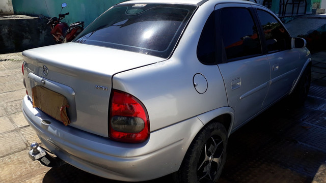 Corsa Sedan 2002 Millenium - Foto 2