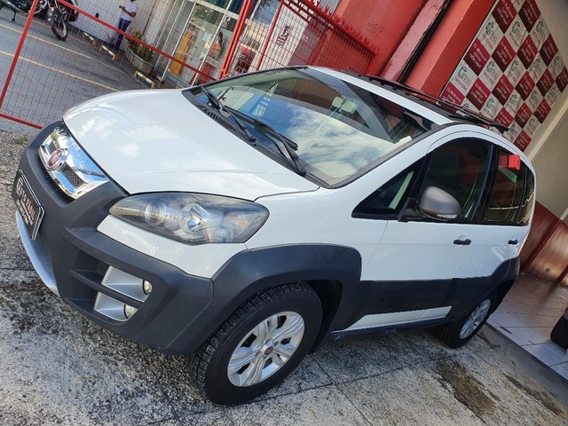 FIAT IDEA ADVENT. ADV.LOCKER 1.8 MPI FLEX 5P