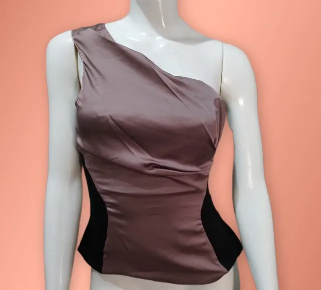 Blusa sensual Naguchi