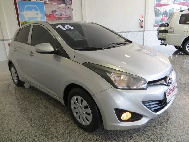 Hb20 ConfortPlus 1.6 Hacht md 2014 Completo 8.000Km/ano
