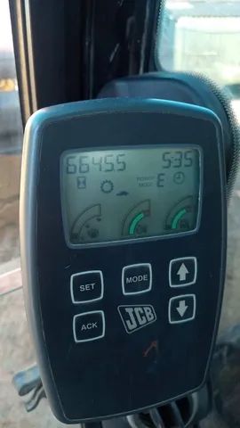 Escavadeira JCB JS130 - 2011  - Foto 6