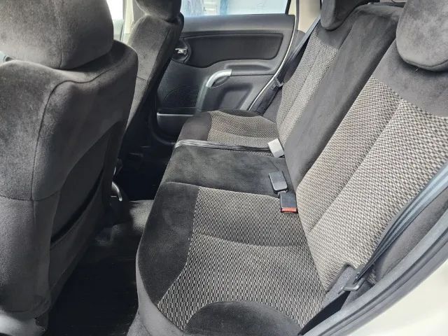 Citroen/C3 Exclusive 1.4 Flex MT 2012 - Foto 6