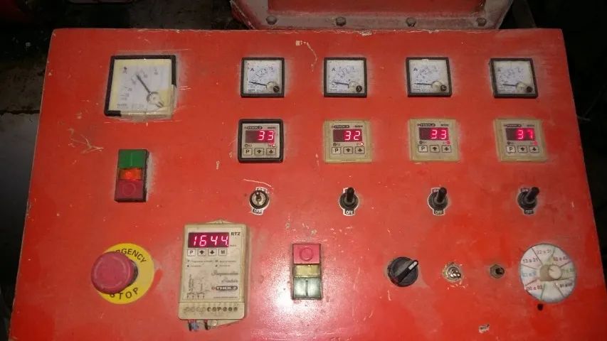 Extrusora recuperadora 90mm  com banheira inox, picotador e alimentador forçado - Foto 5