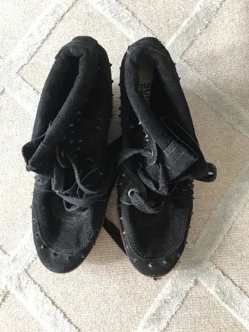 Tenis cano longo marca Schutz tamanho 39