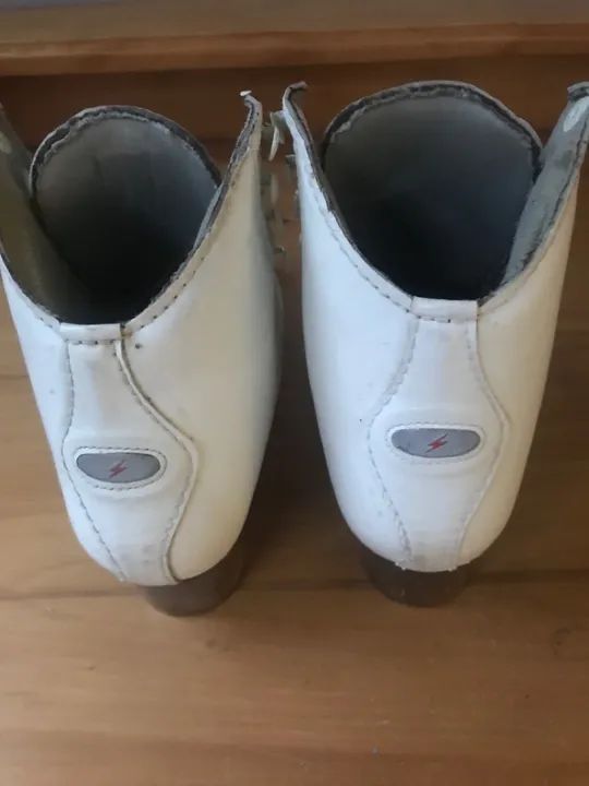 Bota fasolo marca Rye patinação artística número 35 - Foto 2