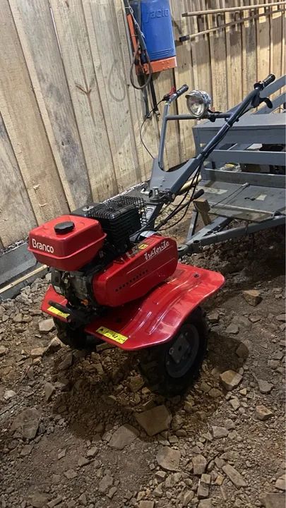 Motocultivador-tratorito branco bttg-6,5 