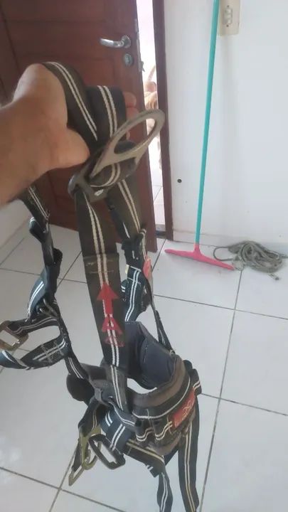 Cinto de segurança para trabalho em altura